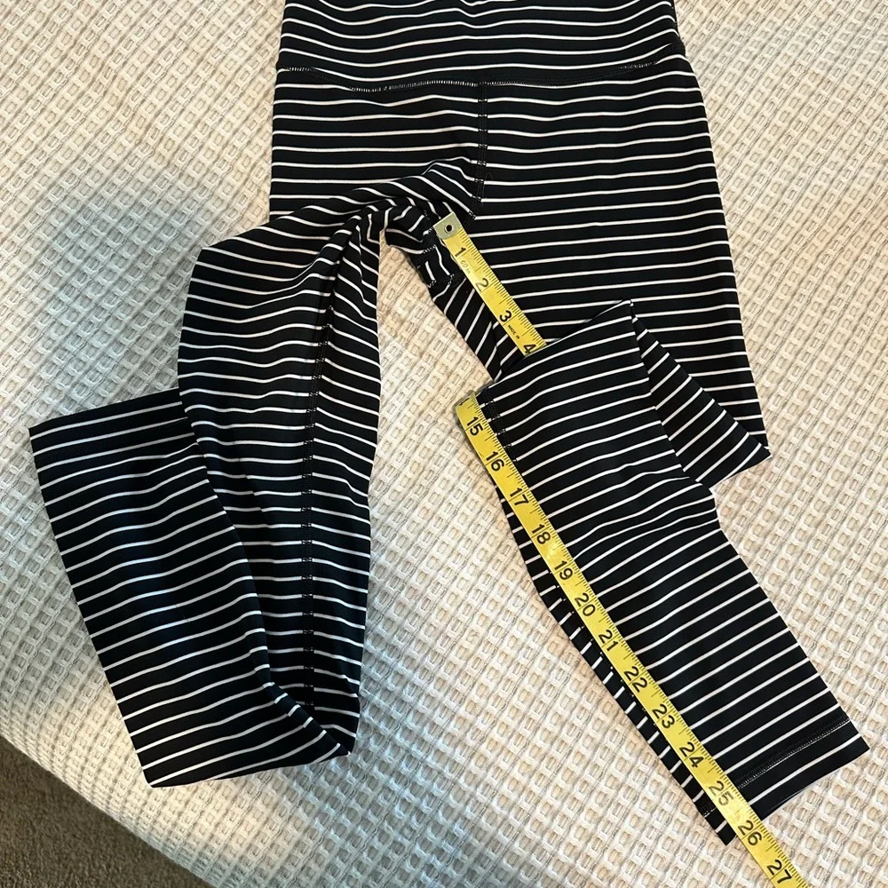 Lululemon | 10 Piece Activewear Bundle #2 - All Women’s Size 2 - Picture 10 of 14